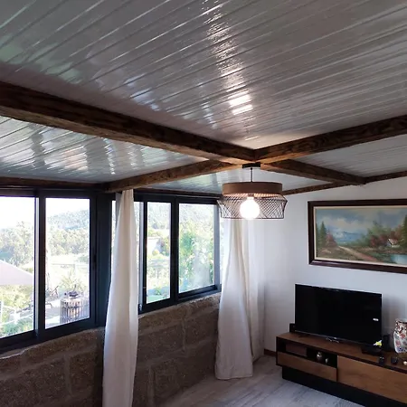 Belo Encanto Do Paiva *