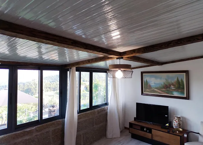 Belo Encanto Do Paiva *